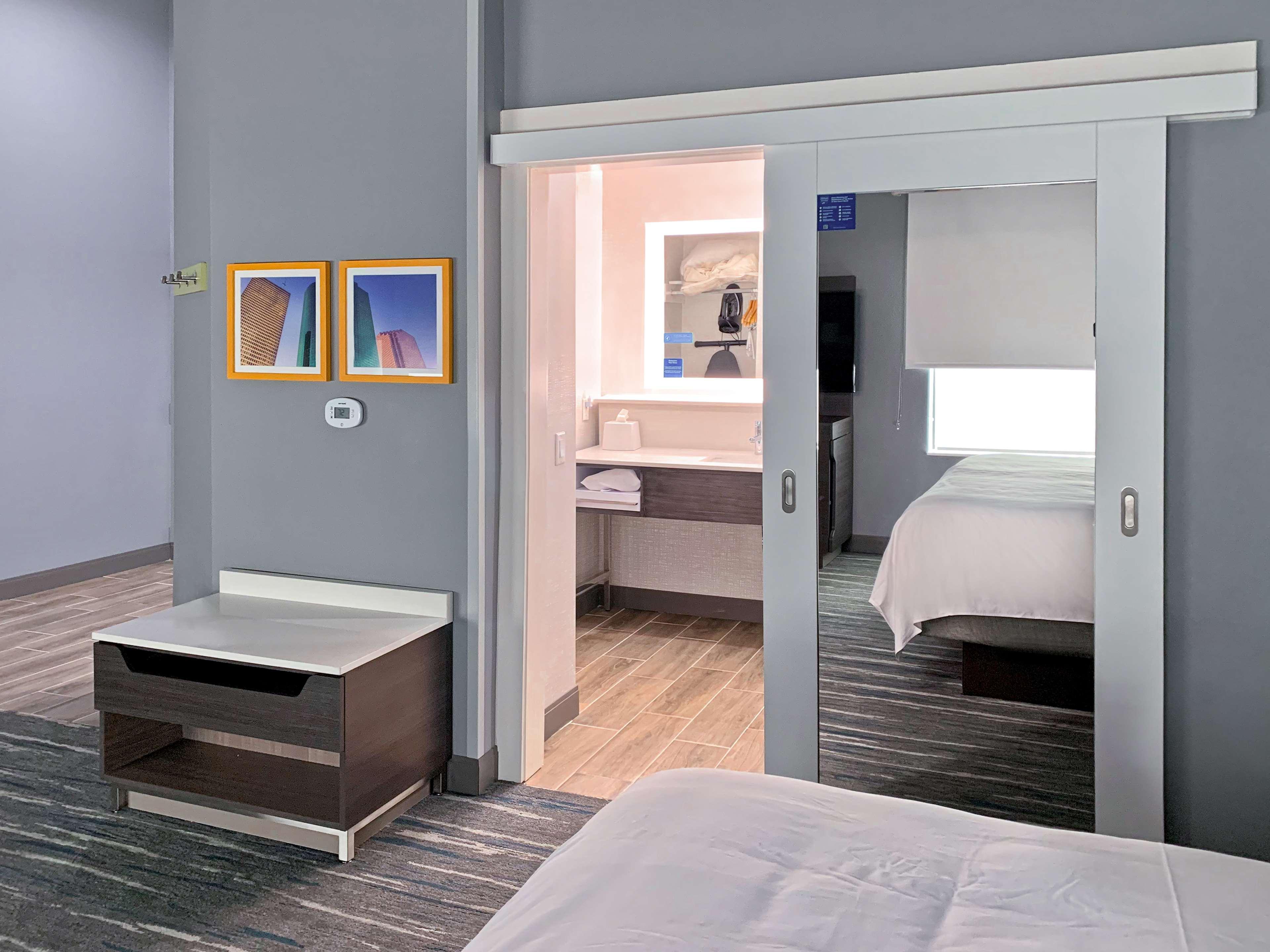Hampton Inn & Suites Houston East Beltway 8, Tx Buitenkant foto