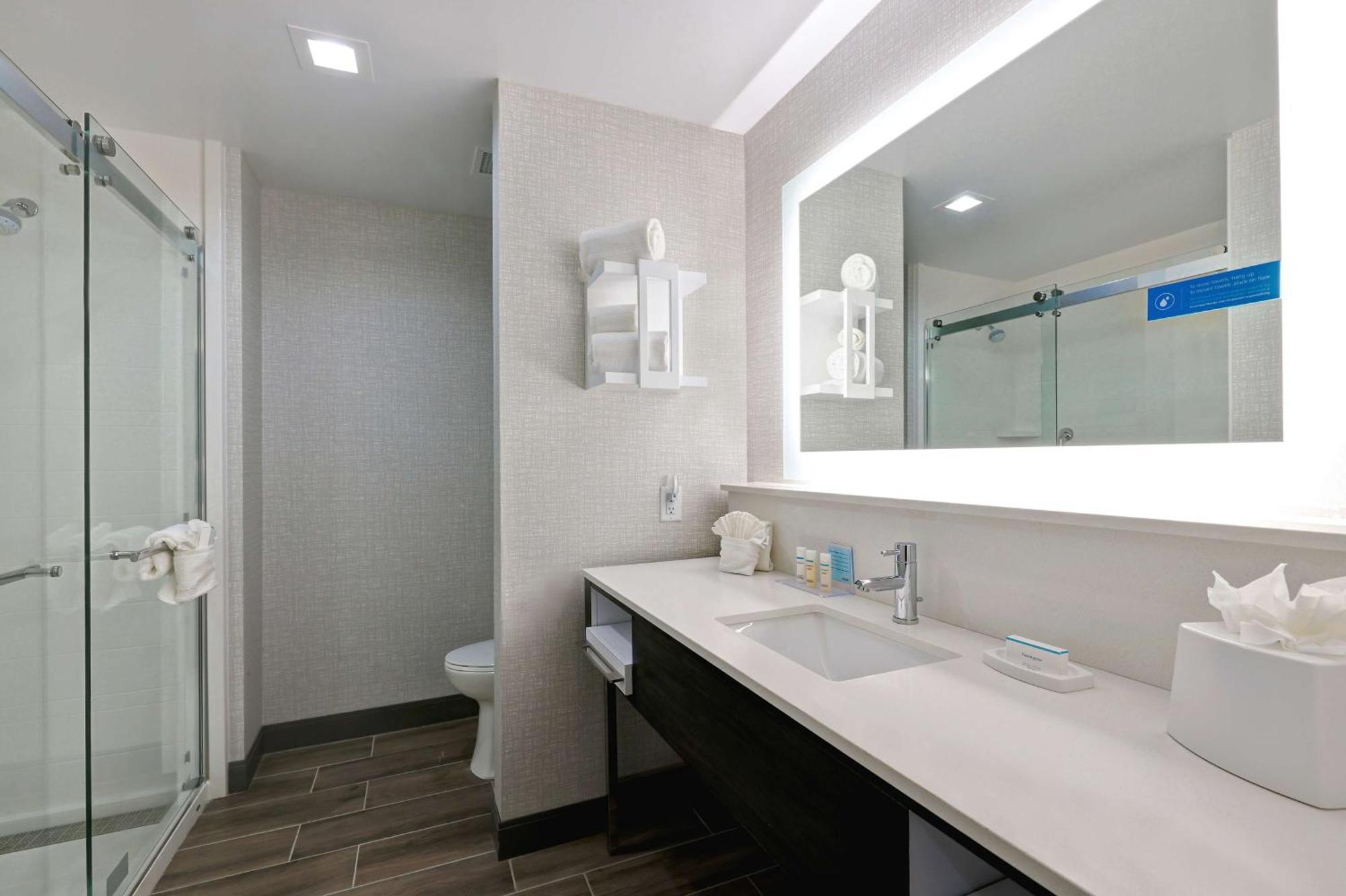 Hampton Inn & Suites Houston East Beltway 8, Tx Buitenkant foto