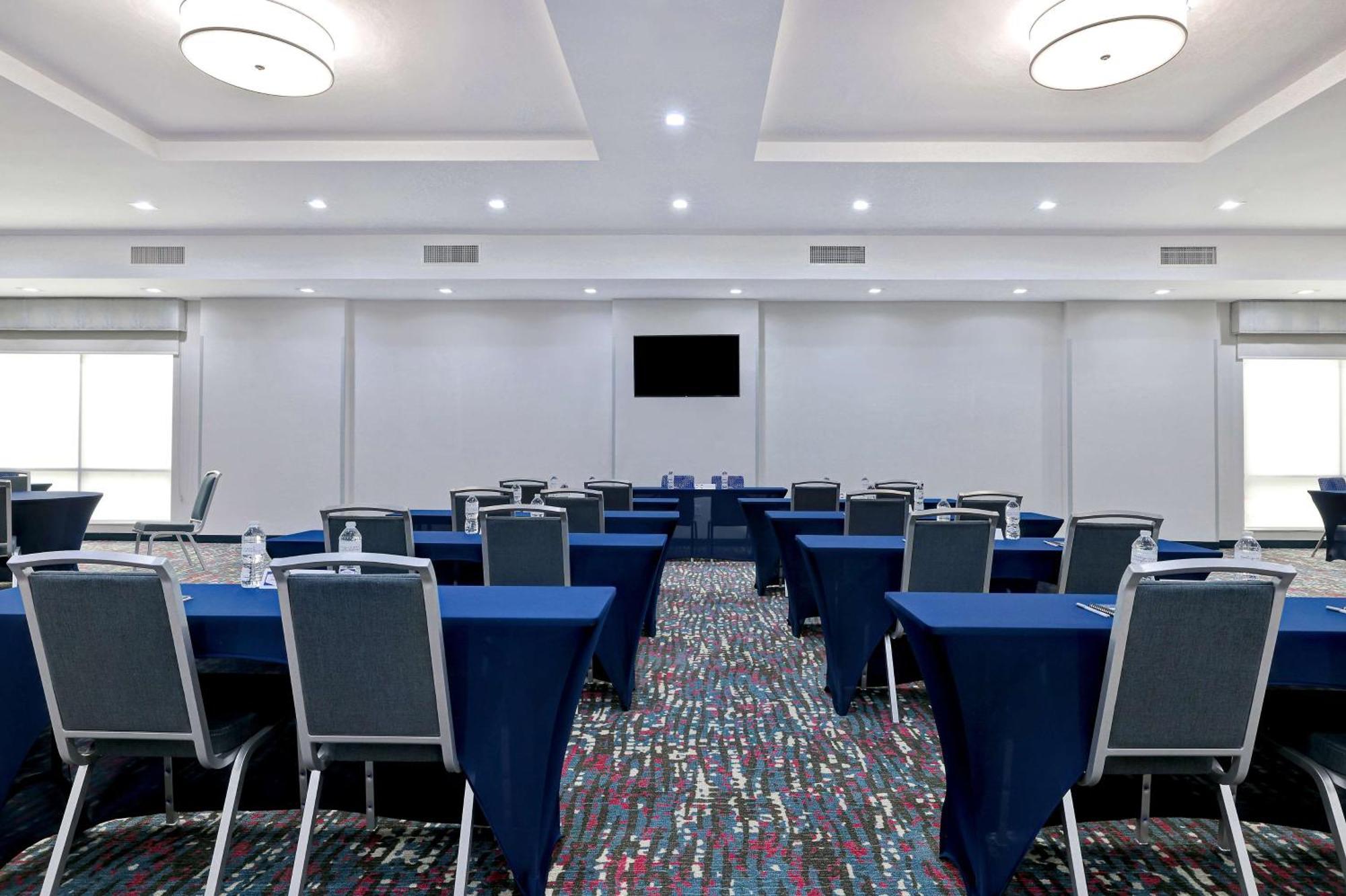 Hampton Inn & Suites Houston East Beltway 8, Tx Buitenkant foto