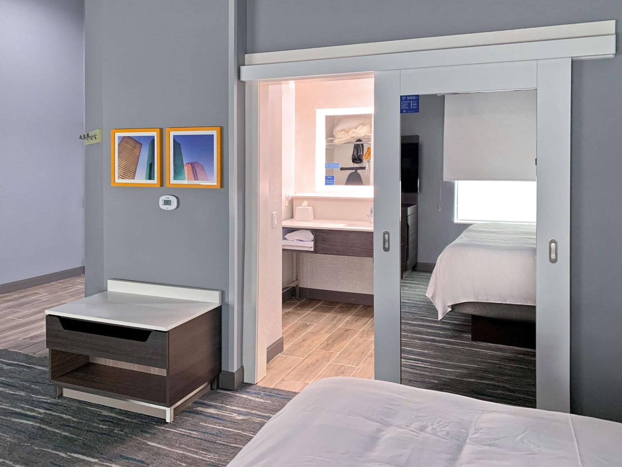 Hampton Inn & Suites Houston East Beltway 8, Tx Buitenkant foto